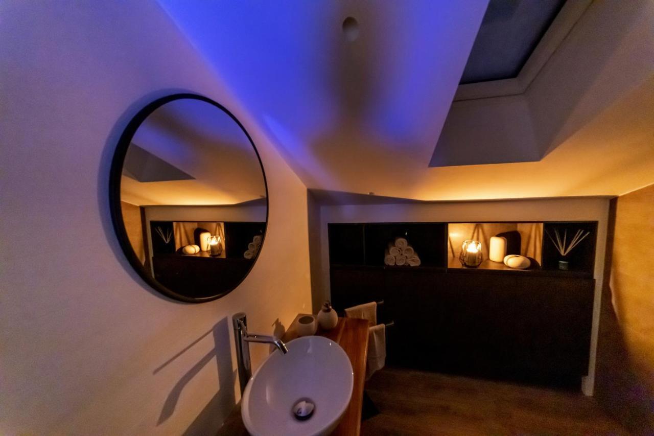 Appartement Panoramic Penthouse In The Historical Center à Domodossola Extérieur photo
