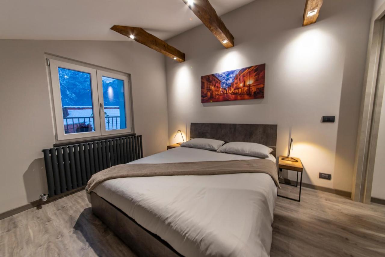 Appartement Panoramic Penthouse In The Historical Center à Domodossola Extérieur photo